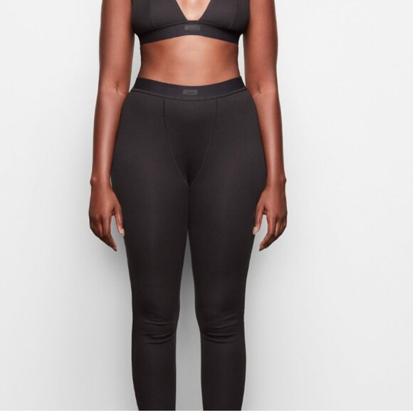 SKIMS Pants - NWT SKIMS Cotton Rib Legging - Onyx XL